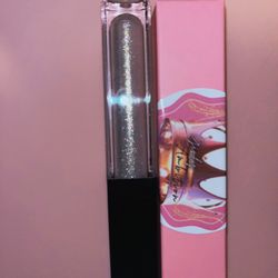 Ambitious Lipglosses 