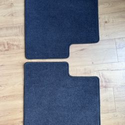 2014 Honda Civic OEM Carpet Floor Mat. Back Seat Floor Mats Only (set Of 2). Color: Black. Original, Like New.