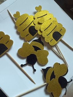 Baby Shower Bee Stuff