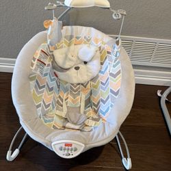 Fisher price Vibrating Baby Chair Bouncer
