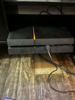 Playstation 4 Slim With Additional Games