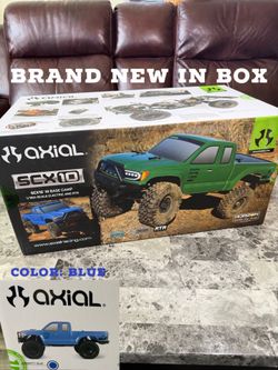 AXIAL 1/10 SCX10 III BASE CAMP 4WD Rock Crawler Brushed RTR - Blue