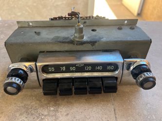 1953 or 54 Original Chevy Belair Radio *LOOKS ONLY*