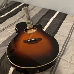 Yamaha APX600 Acoustic-Electric Guitar