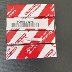 Lexus 2013 ct200h spark plug