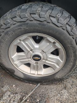 Chev Mags, 6 lug 18" w tires