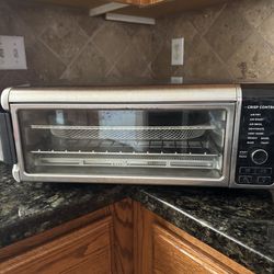 Ninja Flip Up 8-1 Air Fryer/Oven