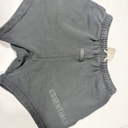 Fear of God Essentials Shorts black Drawstring size S