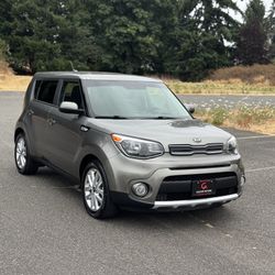 2017 KIA SOUL +