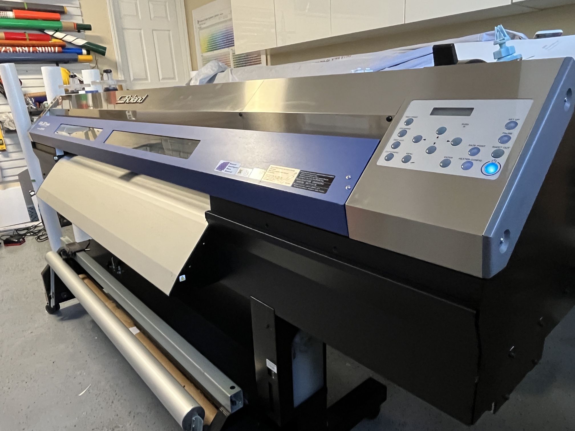 Roland Roland SolJet Pro III SC 540 Wide Format Printer and cutter.