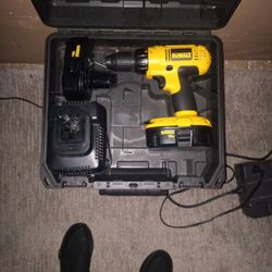 DeWalt 18v Drill