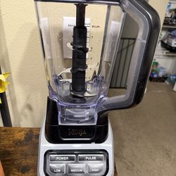 Ninja Blender - 72 oz