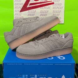 Adidas Rivalry Low Beige 8M brand new