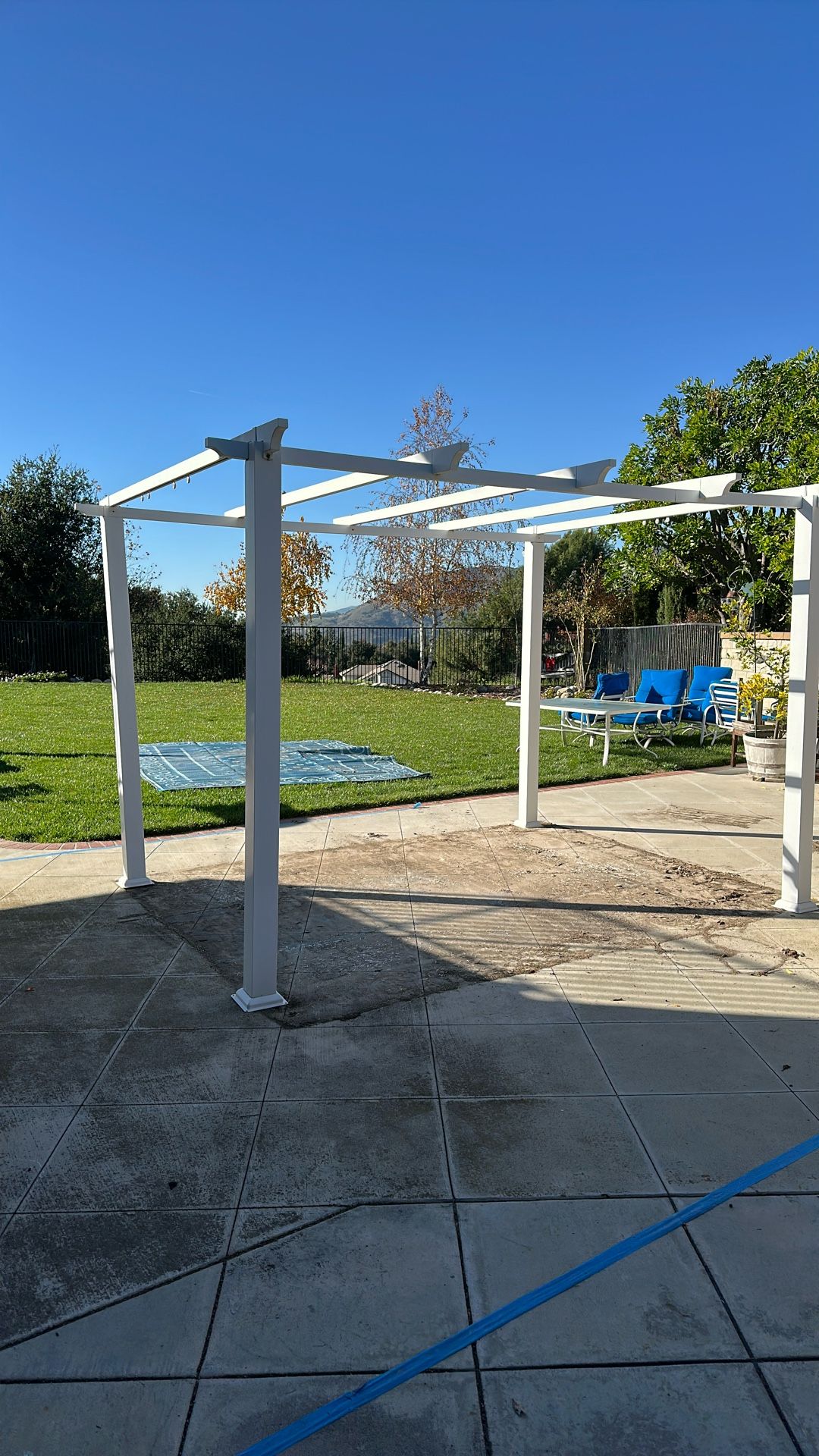 $35 For Pergola Patio Cover Alumawood White Metal Great Deal!!
