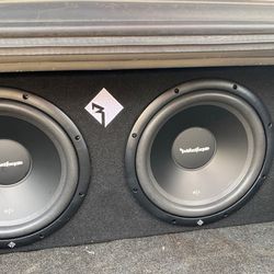Two 12 Speakers /Amp/ Wires