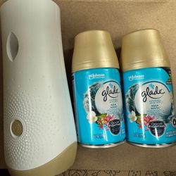 Glade Automatic Spray Refill and Holder Kit, Air Freshener for Home and Bathroom, Aqua Waves, 6.2 Oz, 2 Count