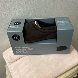 Wayland Men/Women Memory Foam Slippers