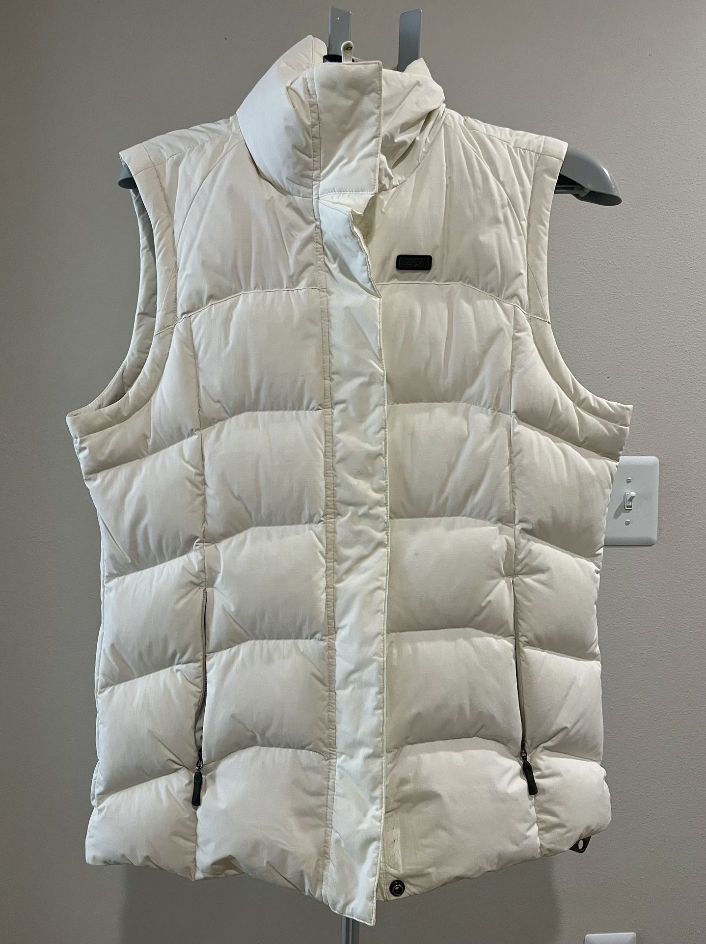 Oakley Icon Puffer down vest