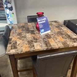 New Dinning Table For $450