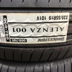 235/55/19. BRIDGESTONE ALENZA 001