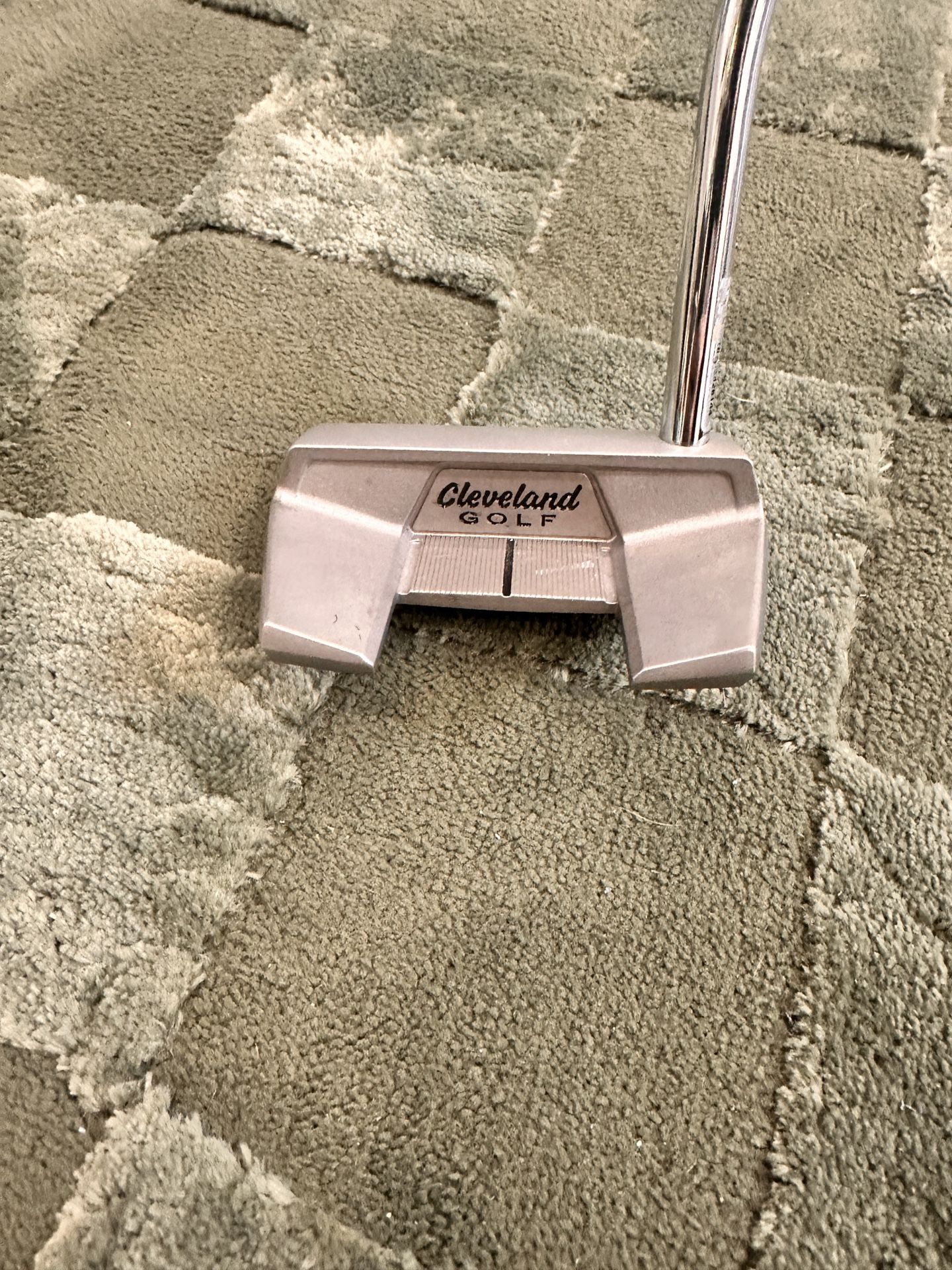 Left Handed Cleveland Putter (Mallet)