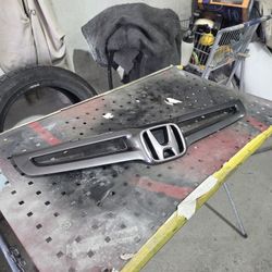 Upper 2003 Grill Honda Accord 