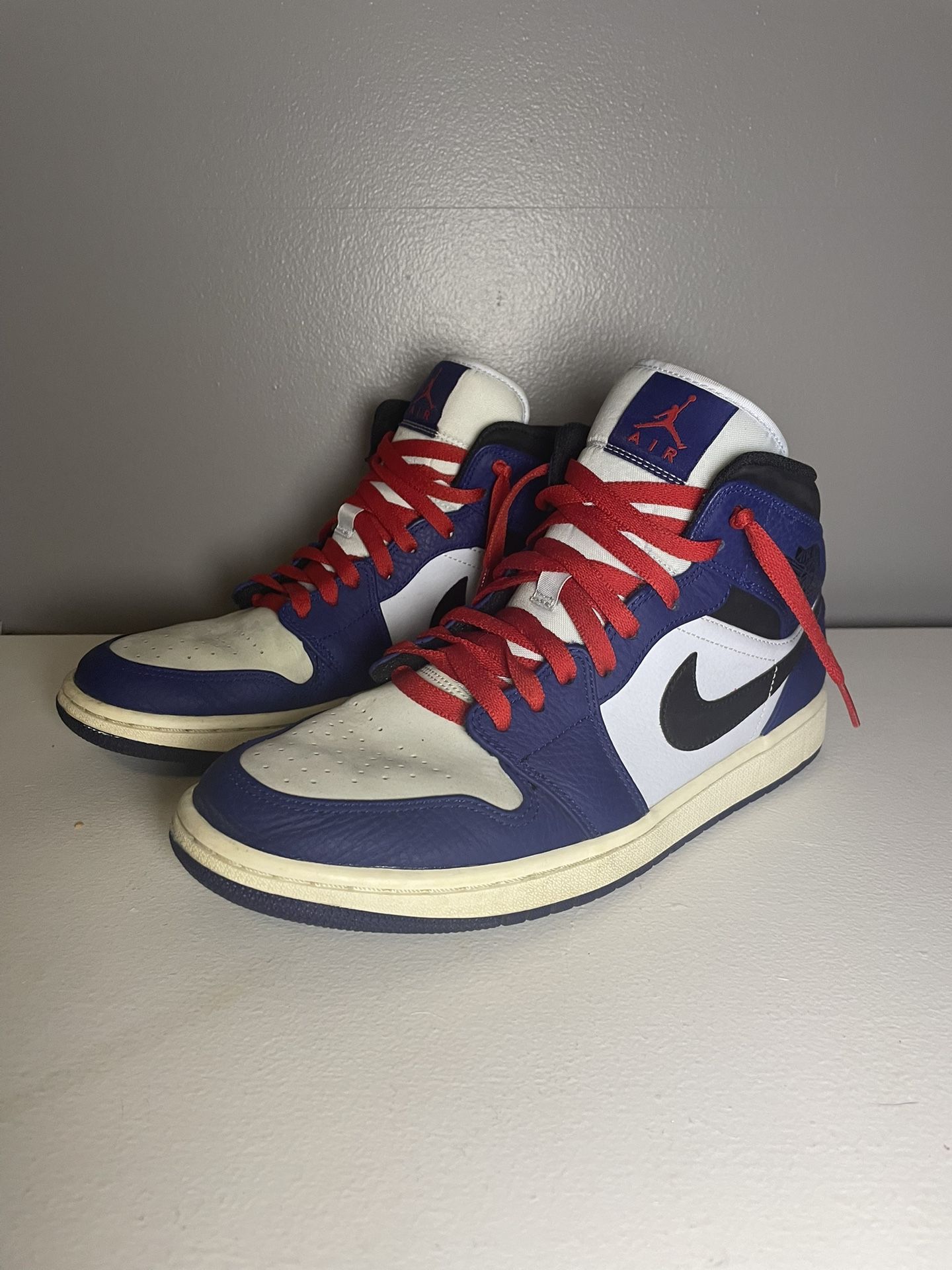 Jordan 1 Mid Deep Royal Blue Size 9.5