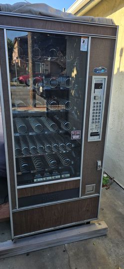 Vending Machine - Snackshop 6000/7000