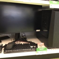 Gaming Tower With Peripherals