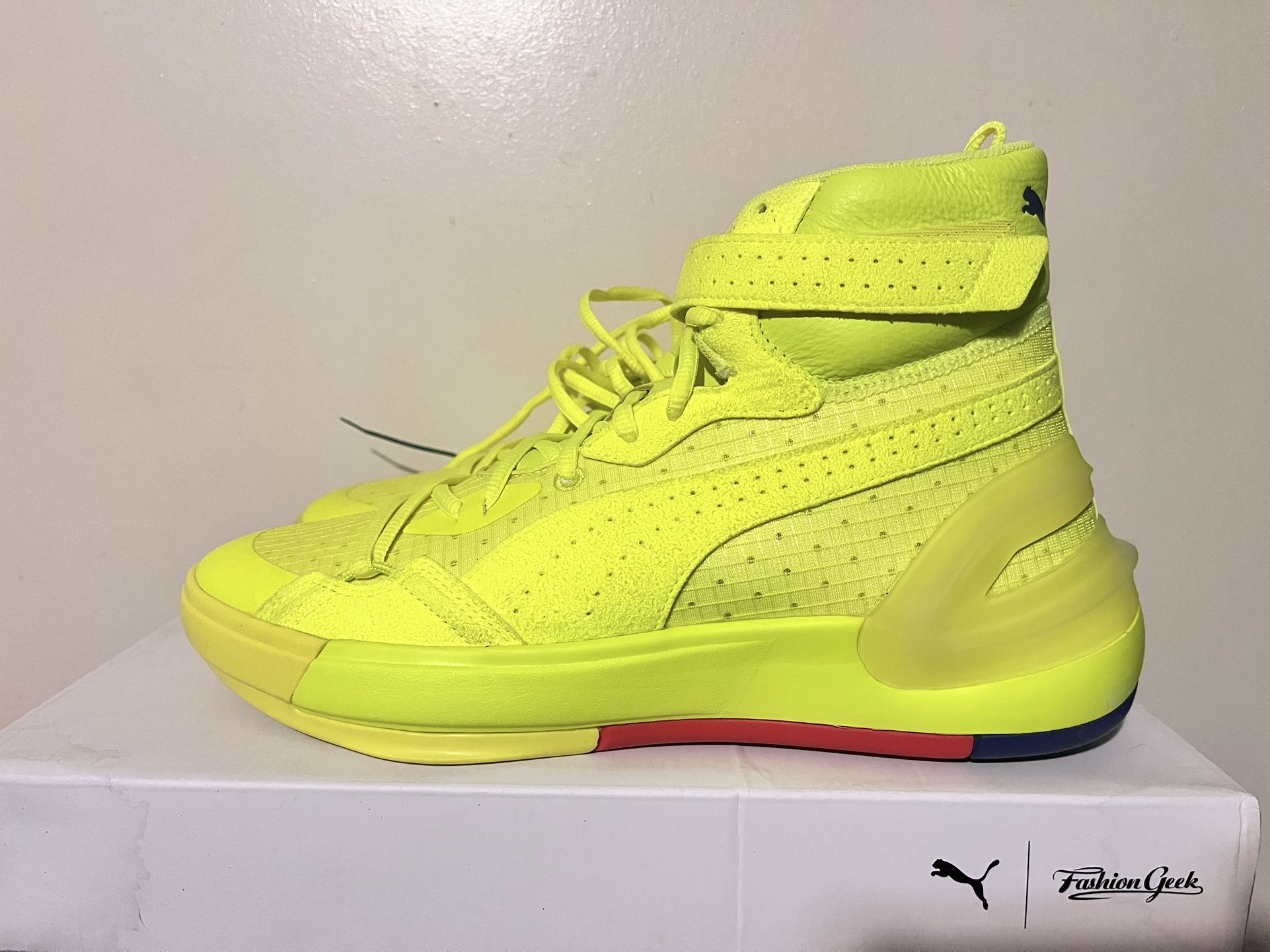 2020 Puma Sky Model Fashion Geek Yellow Skylar Diggins New Size 9 Promo Sample