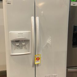 WHITE FRIGIDAIRE FRIDGE today LFSSTP ️🌟 GO5XI