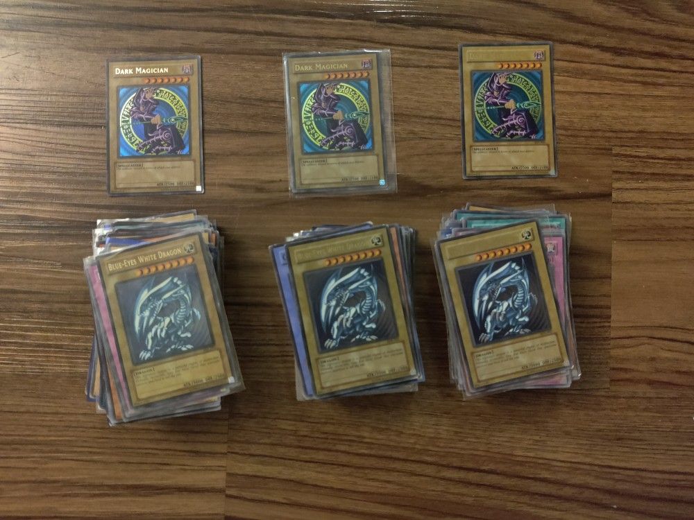 Yu-Gi-Oh Card Lot w/ Pokemon Tin