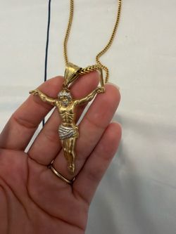 14k Gold Franco chain with 10k Jesus pendant
