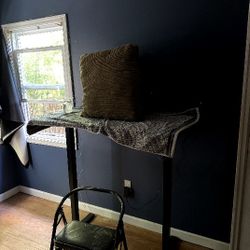 Adjustable Standing Desk