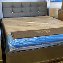 New King Size Bed Ready To Delivery 🚚 Free 