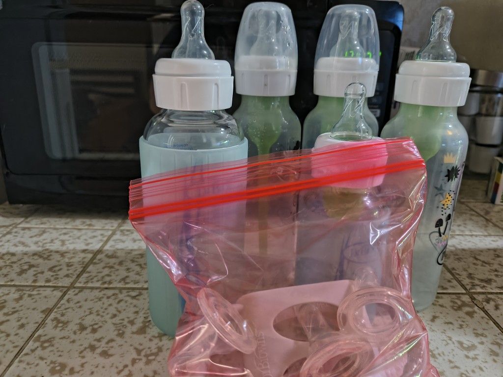 Dr Brown Bottles And 1 Sippy Cup