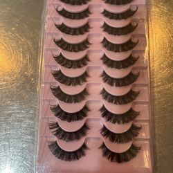 Beautiful Curly Lashes