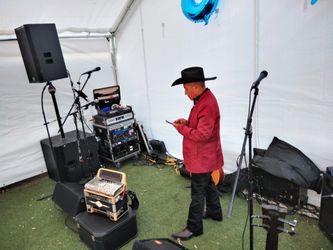 Grupo Norteño $300 Música Clásica