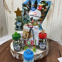 Sprinkles Christmas Tree ,Snowflake ,Reindeer ,Marshmallow And Tongs.