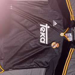 Real Madrid 99/00 Away Kit Reissue
