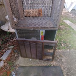 working AC 24000 BTU
