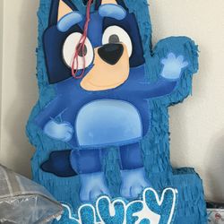 Bluey Piñata
