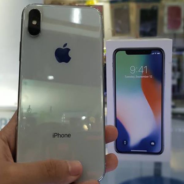 Unlocked iPhone X 64GB 256 GB Silver White NO CONTRACT