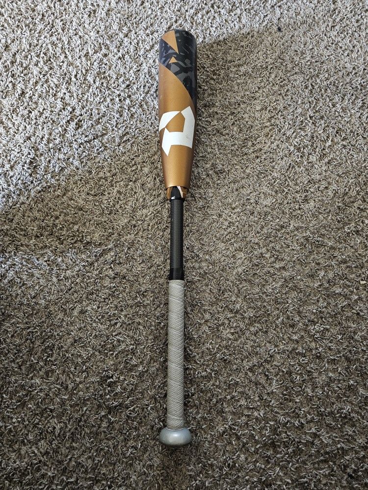 Demarini ZOA Bat