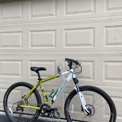 Novara Bonita Women’s Sport Mountain Bike – 16” Frame - 26” wheels - Bicycle Disc Aluminium