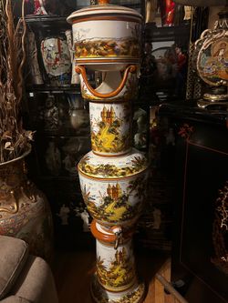 LARGE FLOORSTANDING CERAMIC WATER FOUNTAIN