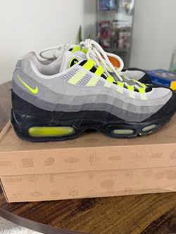2010 Nike Air Max 95. Size 10