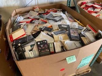 💥Amazon Returns And Overstock Mystery Box💥