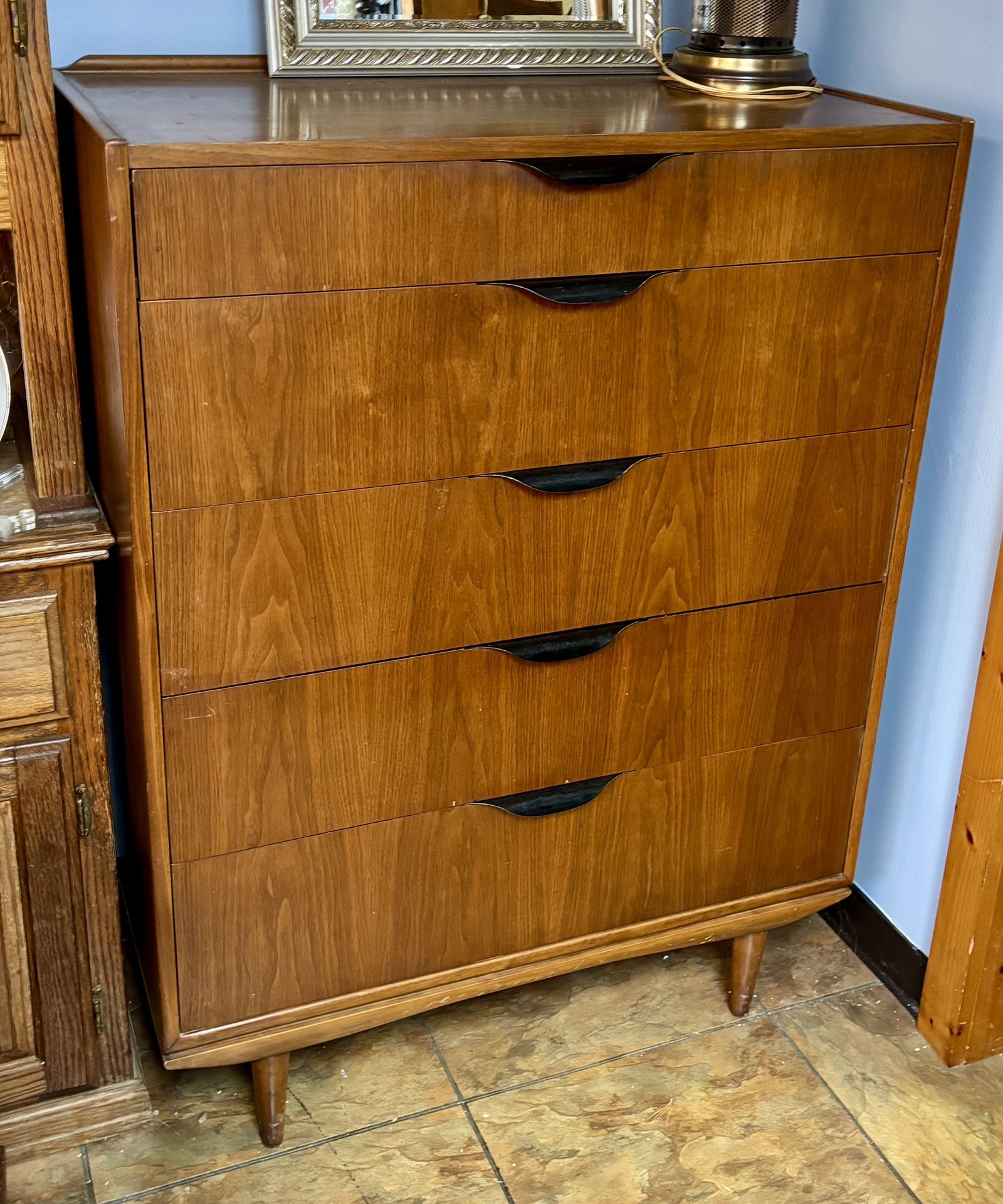 Lovely Mid Century Modern Morganton Dresser OBO 