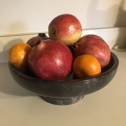 Black marble pedestal bowl